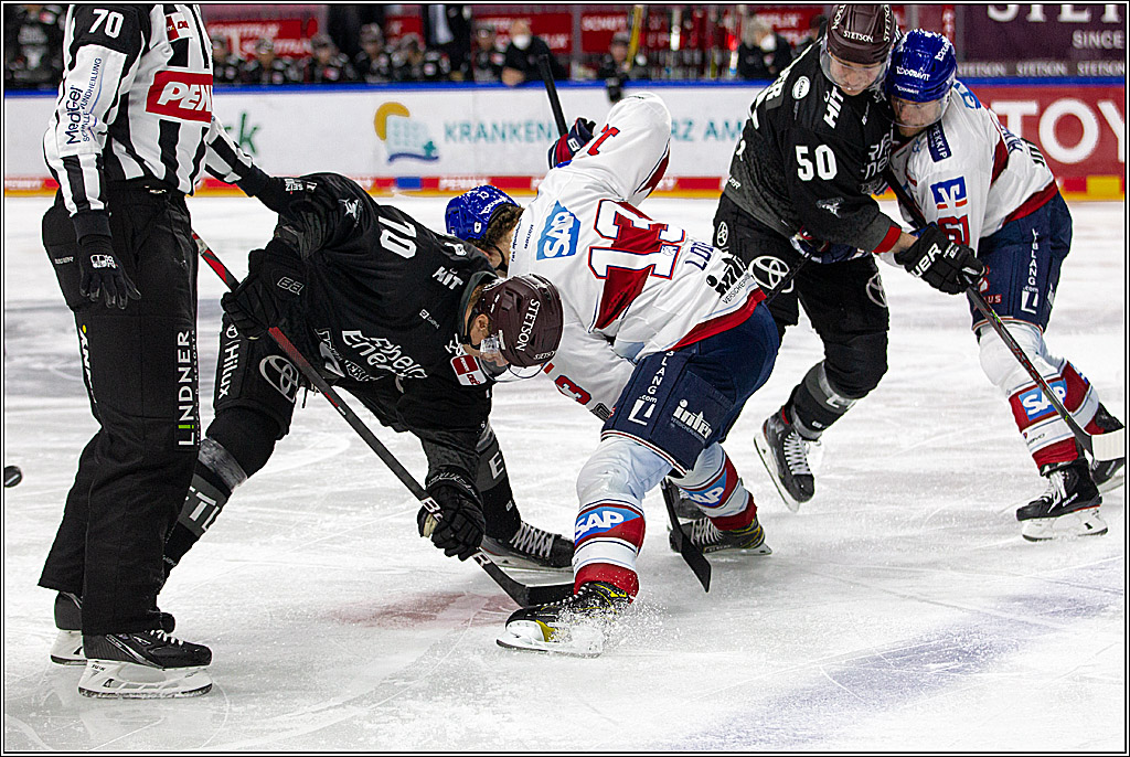 PENNY DEL;  Koelner Haie - Adler Mannheim; Koeln, 08.04.2021